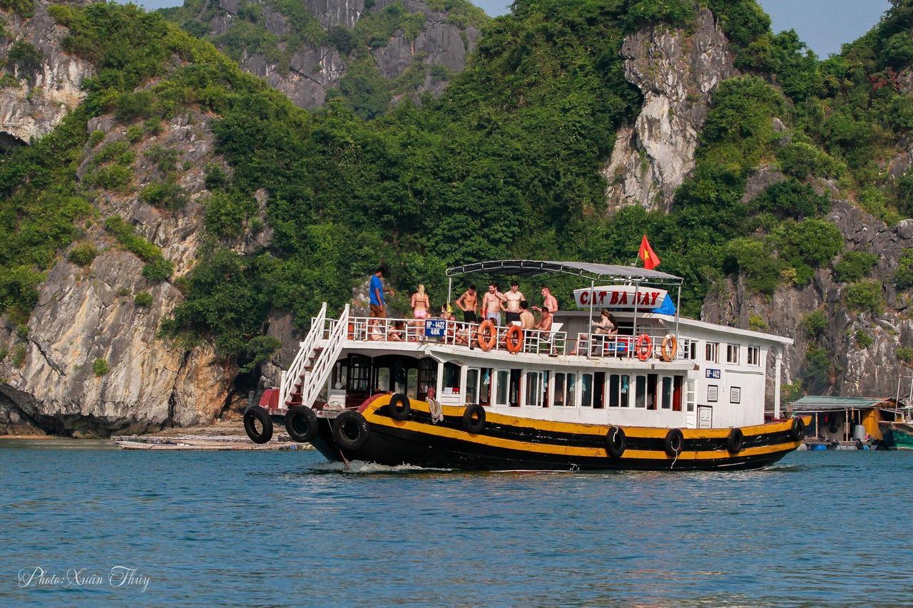Cat Ba Hostel Cat Ba Island Luaran gambar